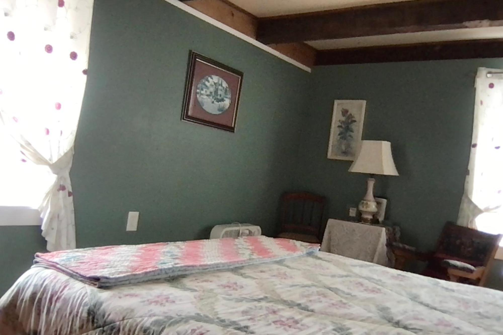 Mountainview Solitude Inn Riverside Room photo